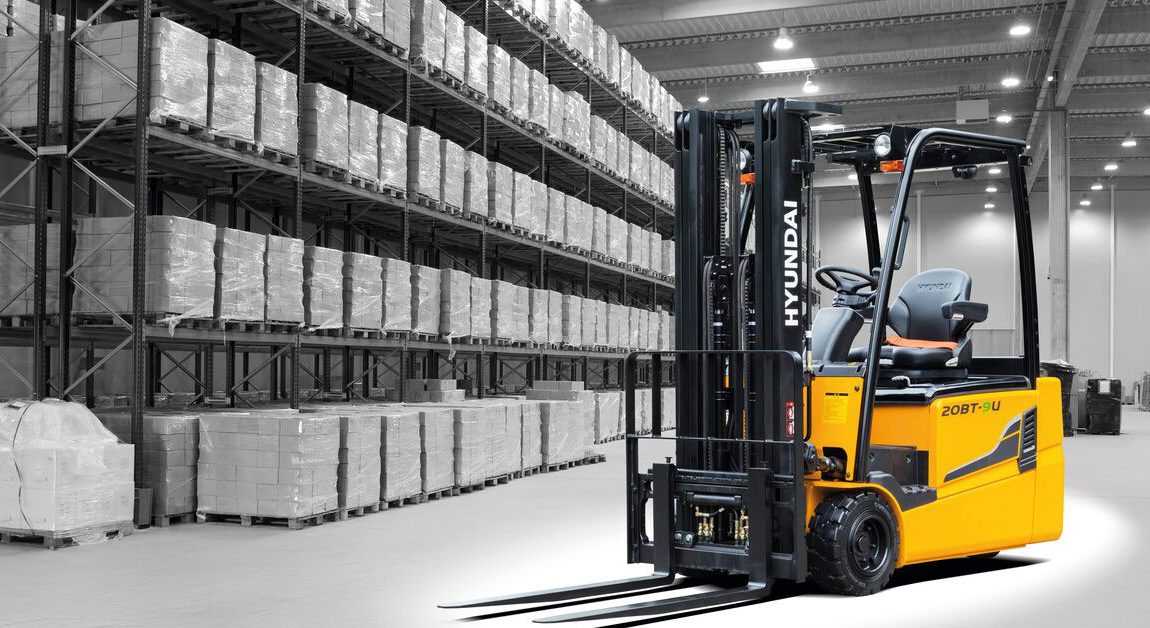 Empowering Industrial Efficiency: The HYUNDAI Forklift 18BR-7/9 and Spiderway's LifePO4 Battery Solution