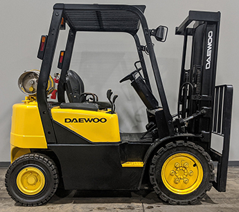 Forklift DaewooArea MerekForklift Doosan vs Forklift Daewoo: Merek Terpisah atau Penggabungan?