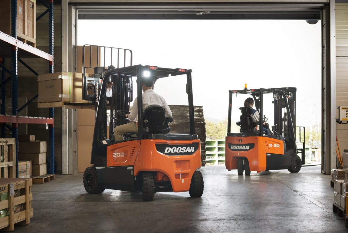 Doosan Electric Forklifts