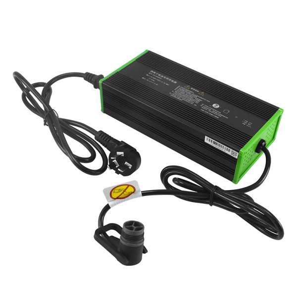 Chargeur de batterie au lithium 54.6V 9A pour NOBLIFT PTE20N