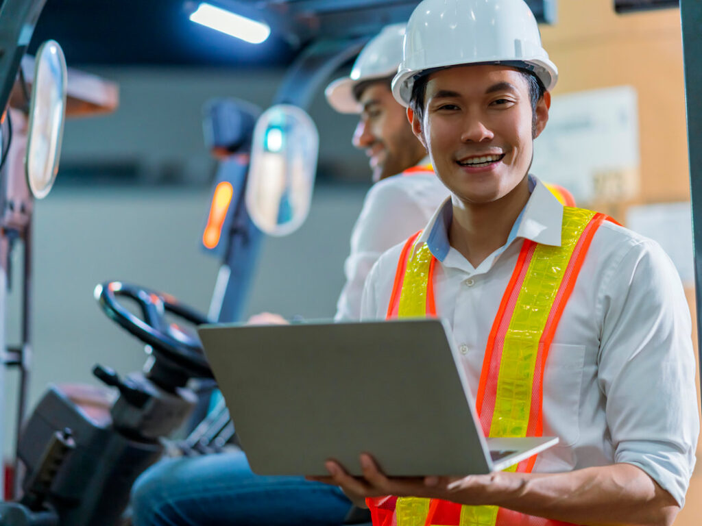 Diesel Forklift to Lithium Battery Conversion Solution: LiFePO4 Power Benefits and Feasibility