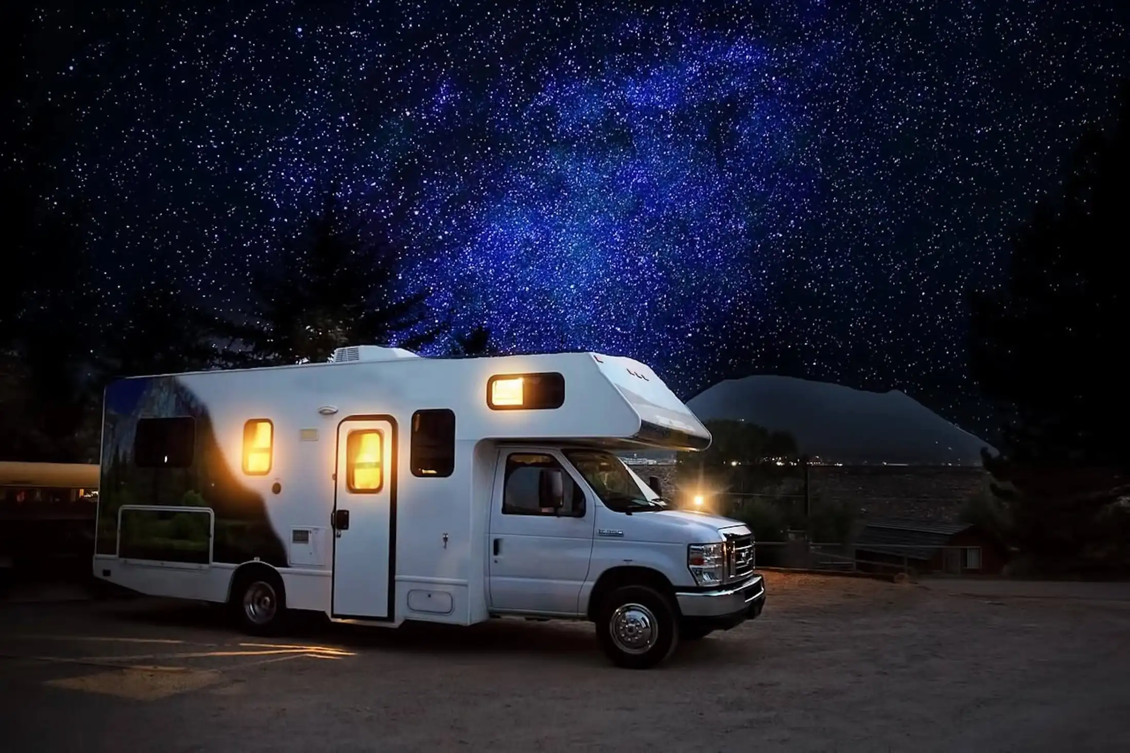 The Advantages of LiFePO4 Lithium Batteries for RVs: A Safe, Stable, and Reliable Power Solution