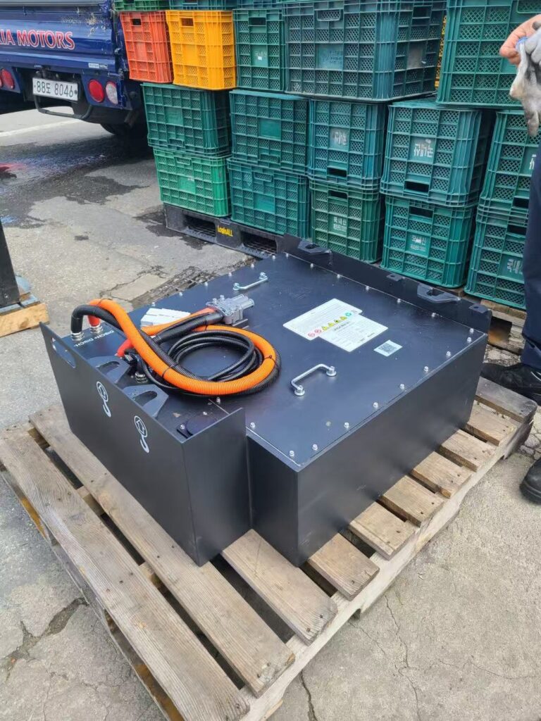 Used Toyota Electric Forklift 7FB15/25 with LiFePO4 Battery